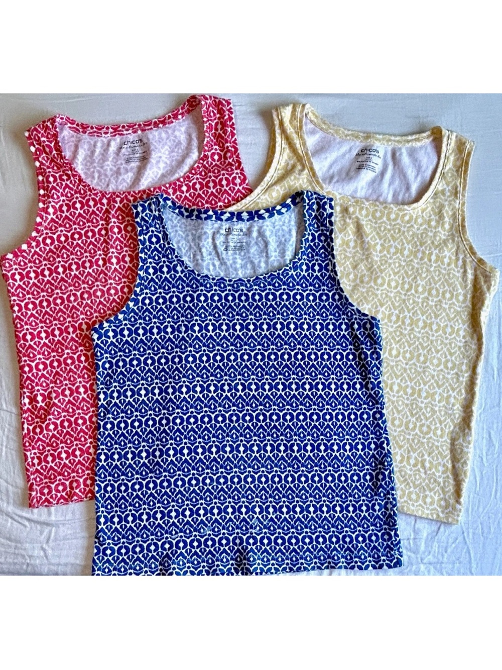 SET OF 3 Chico’s Women’s Cotton Tank Tops Blue/Yellow/Pink Geometric Size 3 (XL)